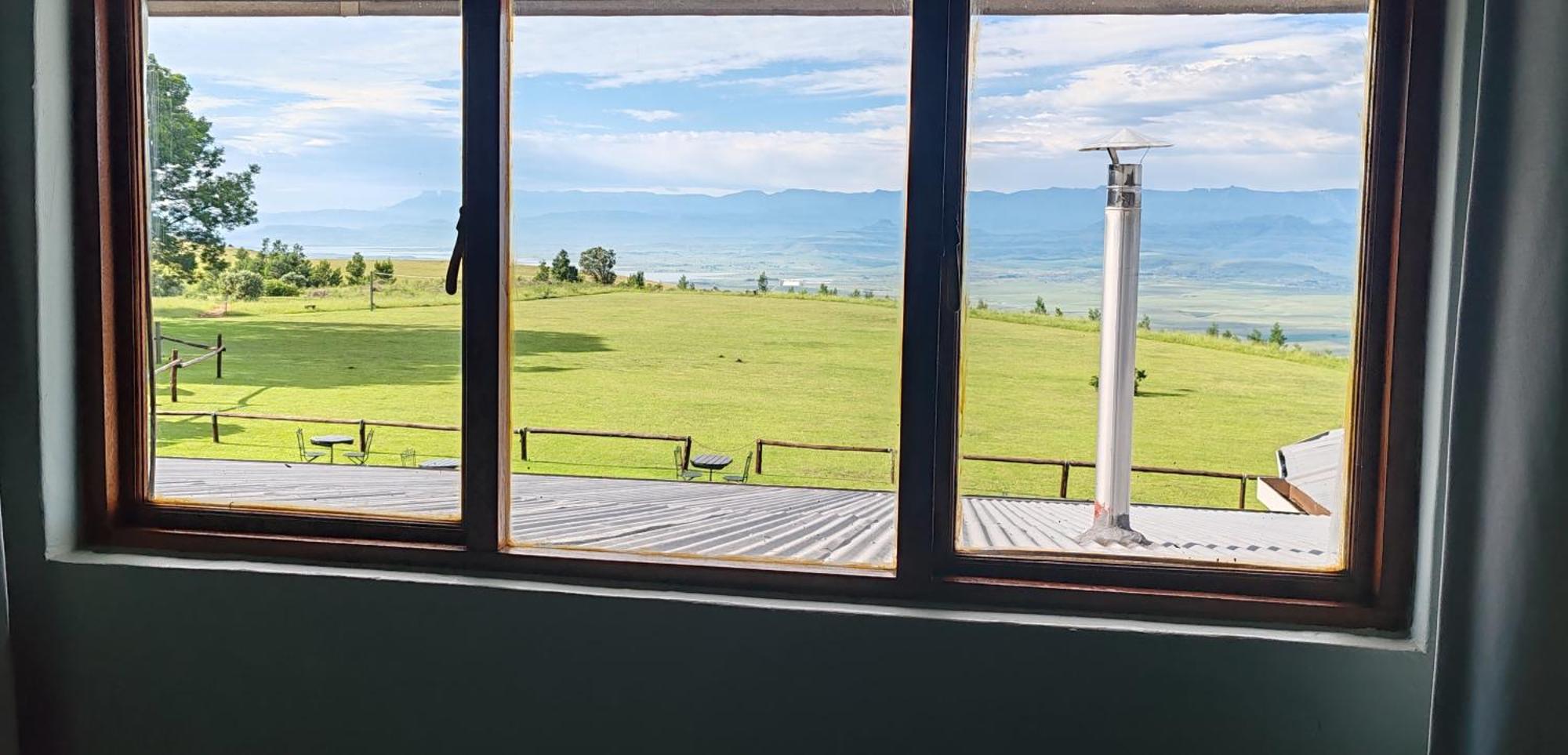 Hostal Drakensberg Mountain Retreat Bergville Exterior foto