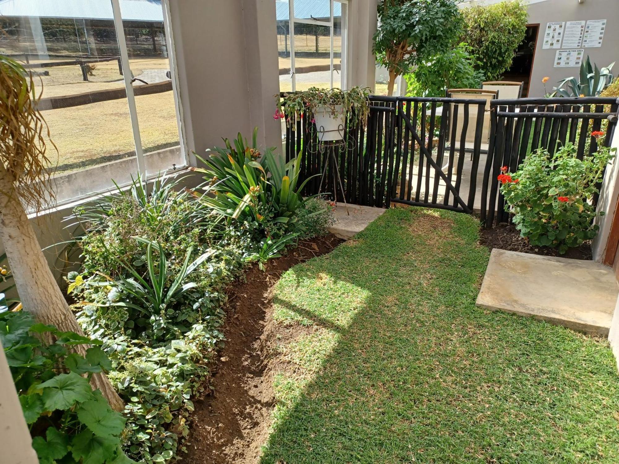 Hostal Drakensberg Mountain Retreat Bergville Exterior foto