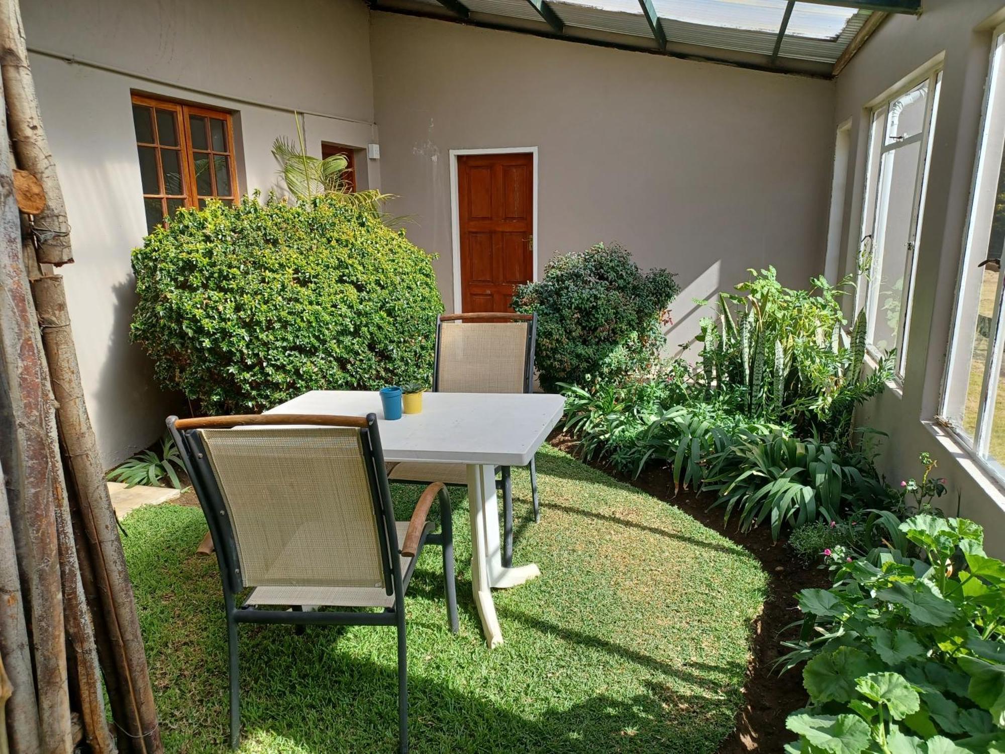 Hostal Drakensberg Mountain Retreat Bergville Exterior foto