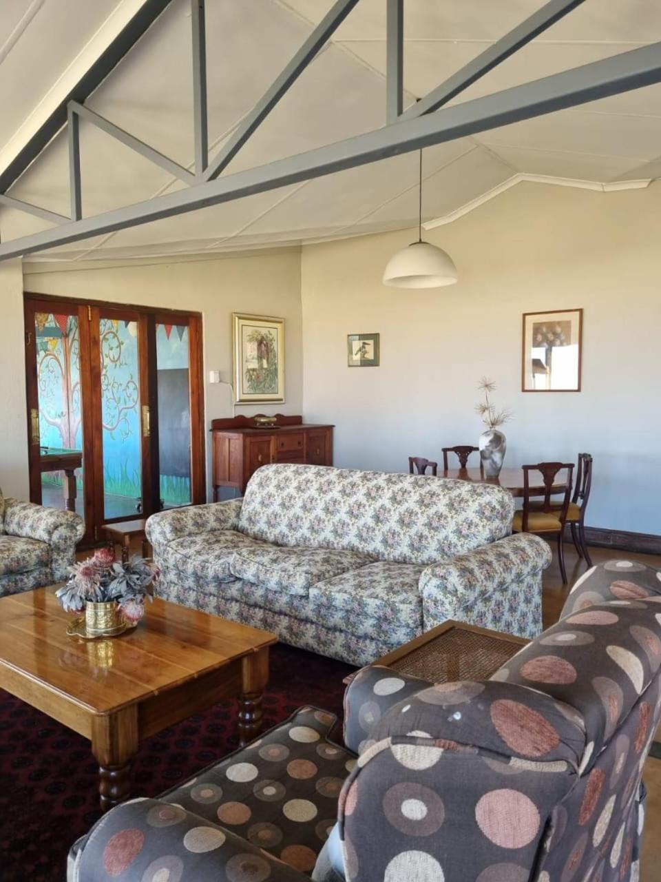 Hostal Drakensberg Mountain Retreat Bergville Exterior foto